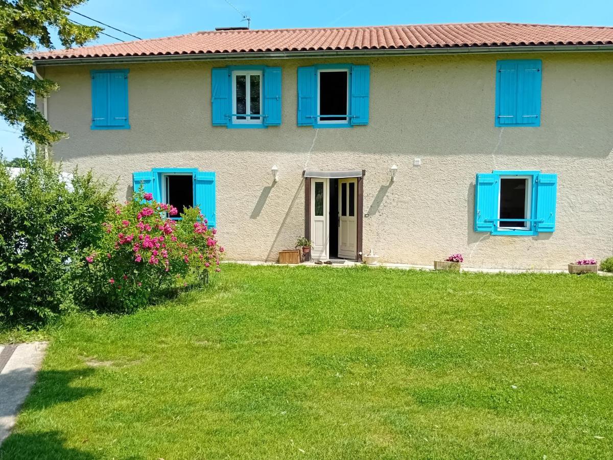 Clos A Malypense Chez Mr Montamat Galan Luaran gambar